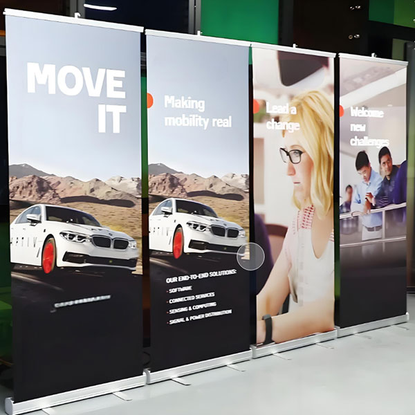 custom-roll-up-stands-signs