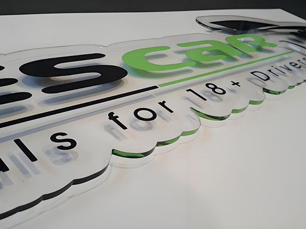 Plexiglass-Signs-For-Modern-Business-Display